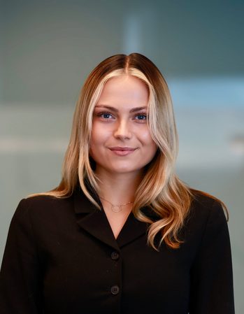 Josephine Omann. Photo.